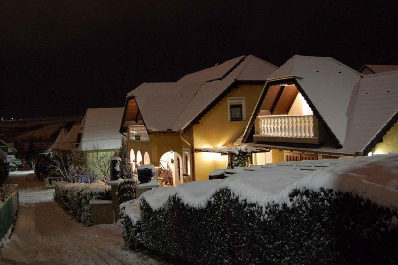 Apartment In Heviz/Balaton 18913 Exterior foto